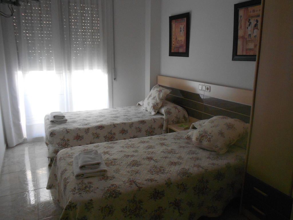 Hostal Ca La Irene Sant Vicens De Castellet Szoba fotó